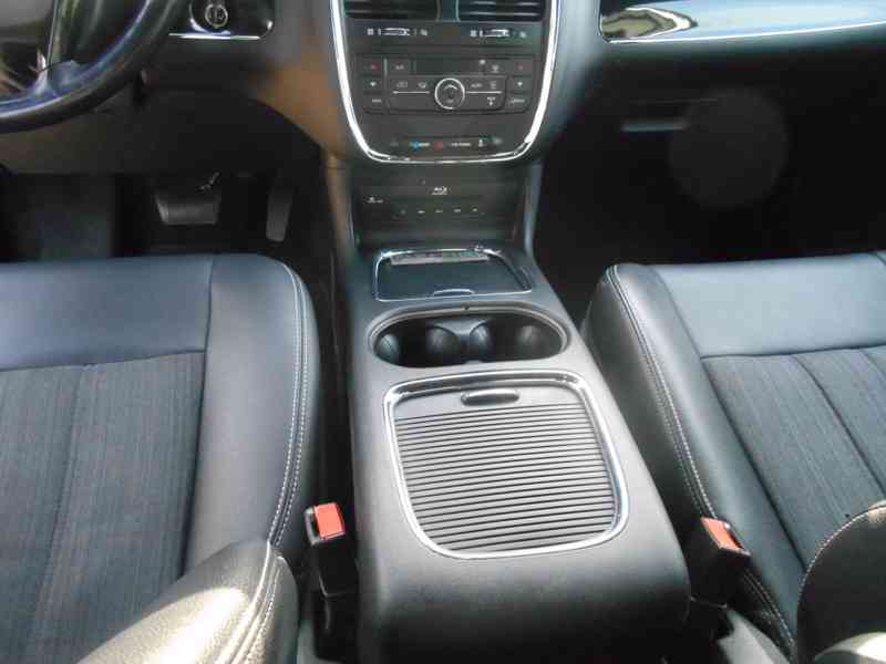 Chrysler Town Country 3,6 Limited S Type TOP 2014 - foto 19