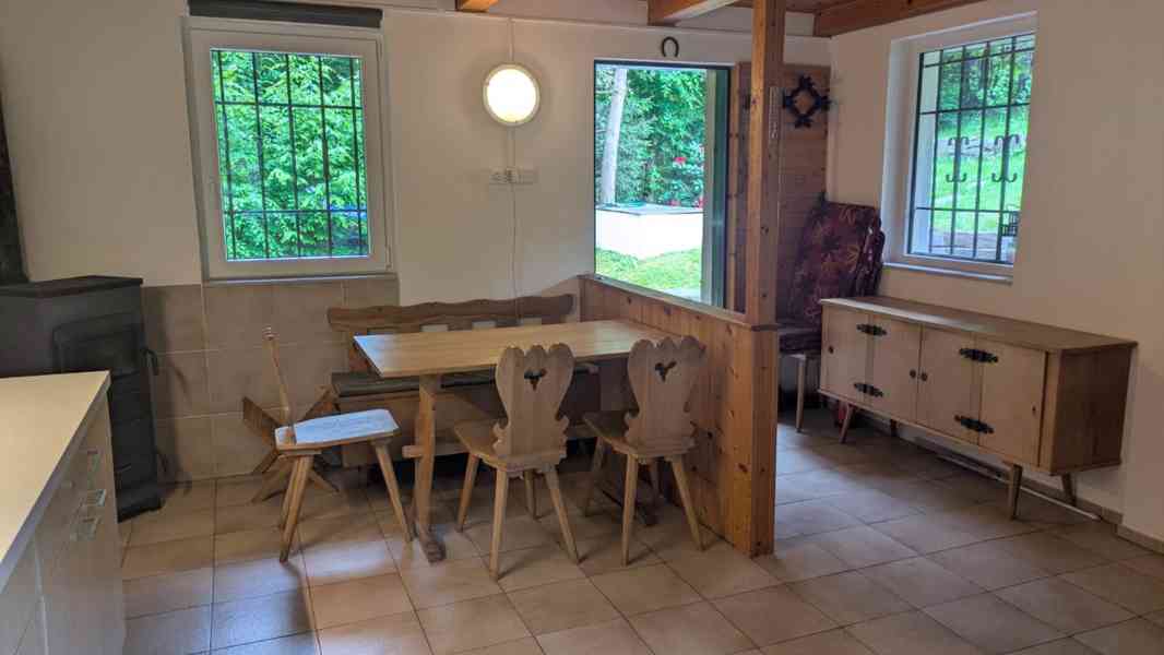 Chata v Mirošovicích u Prahy, 53 m2, pozemek 1023 m2  - foto 6