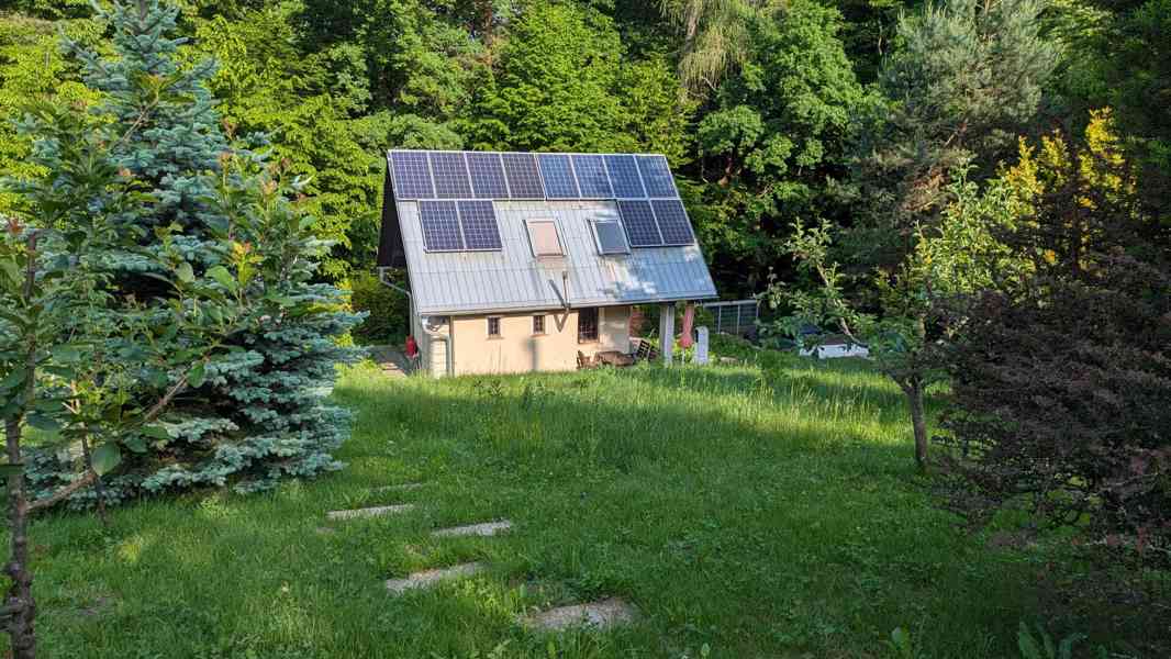 Chata v Mirošovicích u Prahy, 53 m2, pozemek 1023 m2  - foto 3
