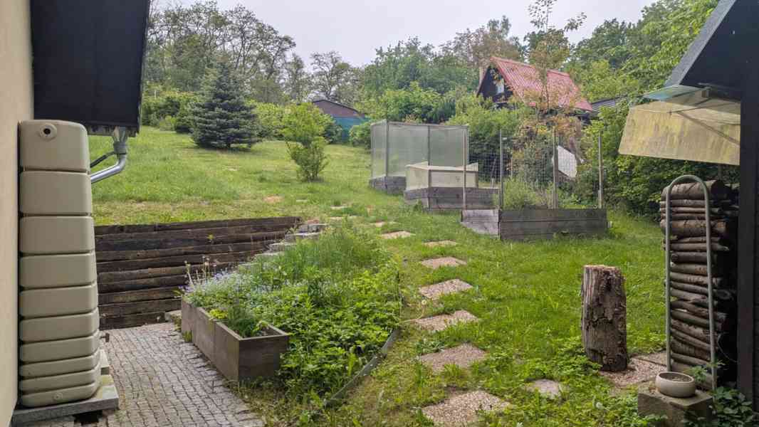 Chata v Mirošovicích u Prahy, 53 m2, pozemek 1023 m2  - foto 10