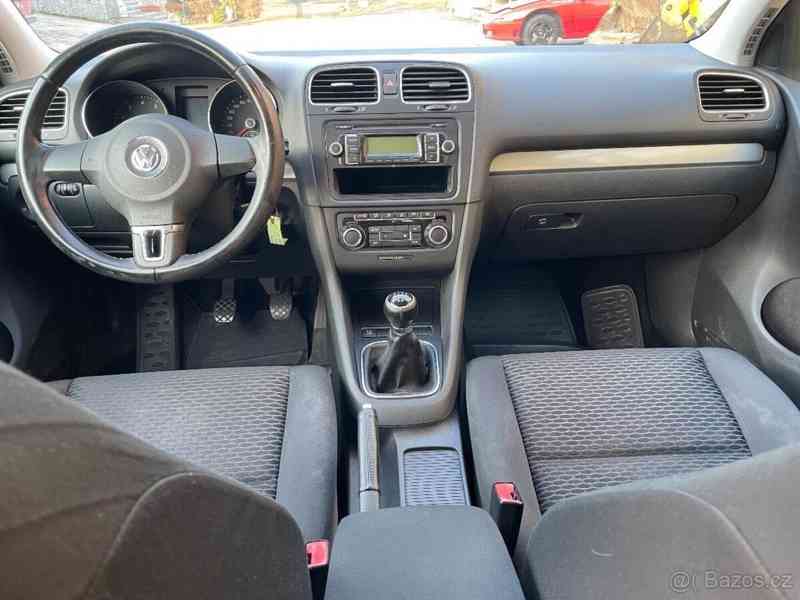 Volkswagen Golf 1,4   VI 16V - foto 4