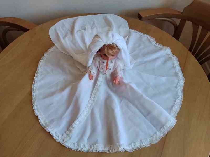 Retro panenka NEVĚSTA na svatební auto - foto 2