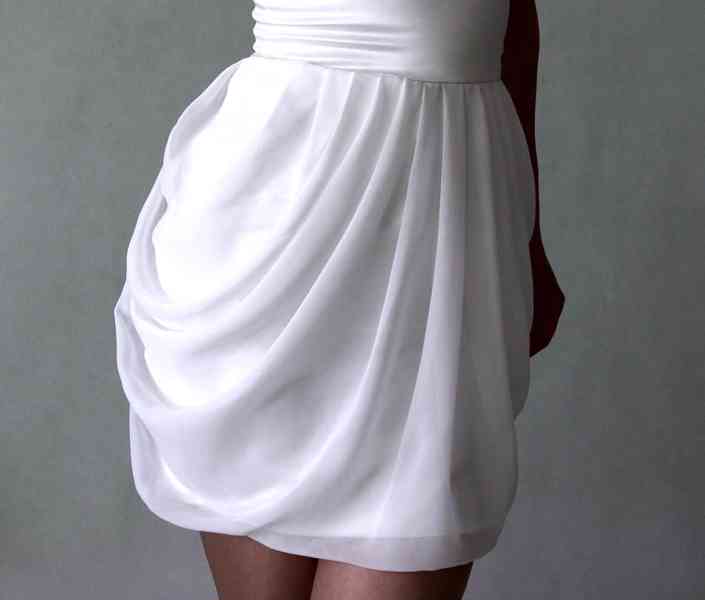 Bílé korzetové šaty - satén a šifon I LOVE LINK vel.32 - foto 13