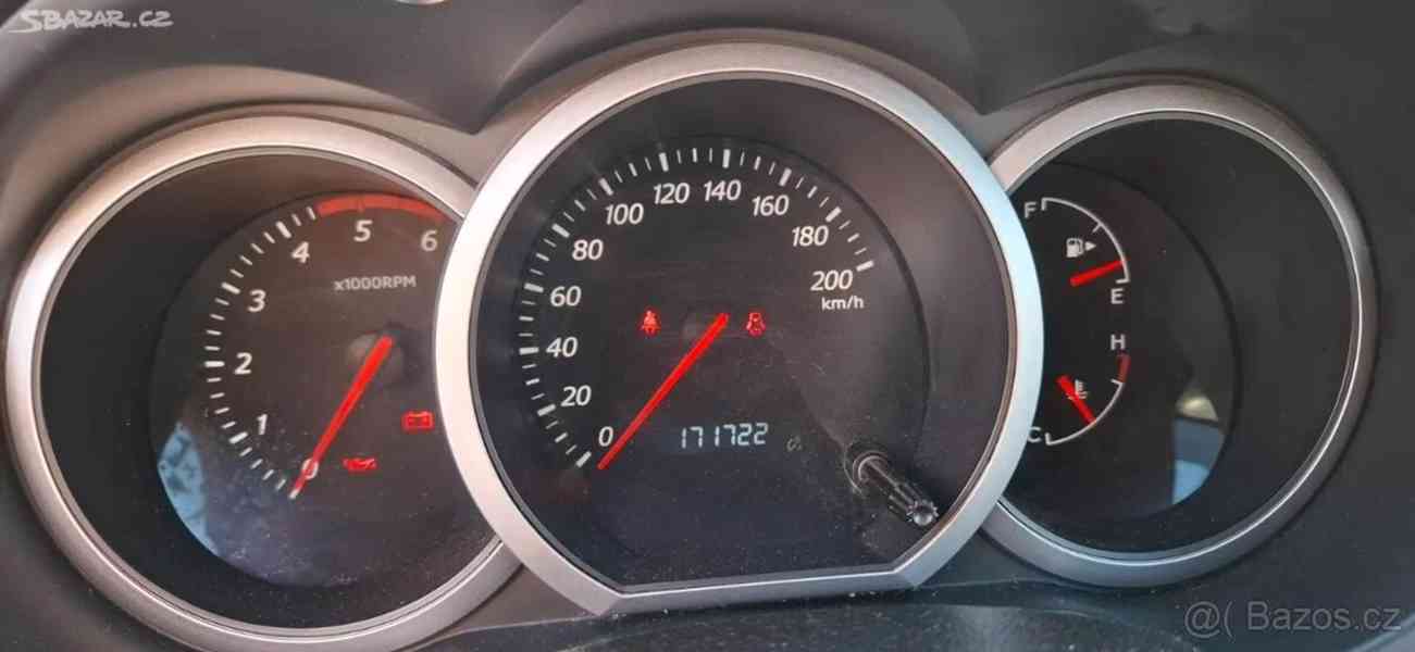 Suzuki Grand Vitara 1,9   II Freestyle - foto 2