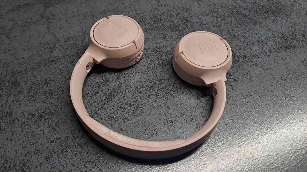 Bluetooth sluchátka JBL TUNE 500BT - růžová - foto 2