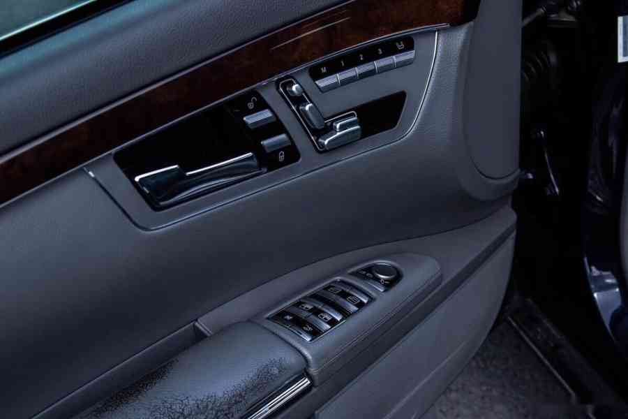 Mercedes-Benz S trieda Sedan - foto 18