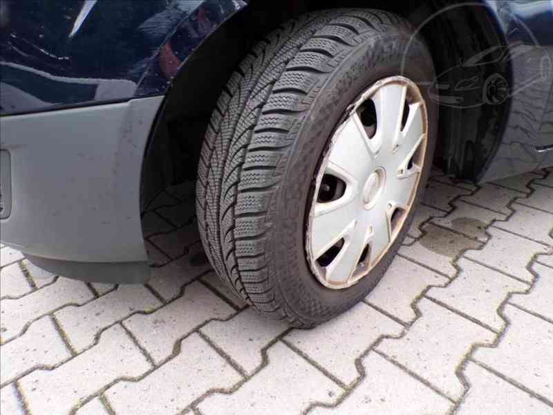 Ford Fiesta 1,3 i 1.MAJITEL,KLIMATIZACE - foto 16