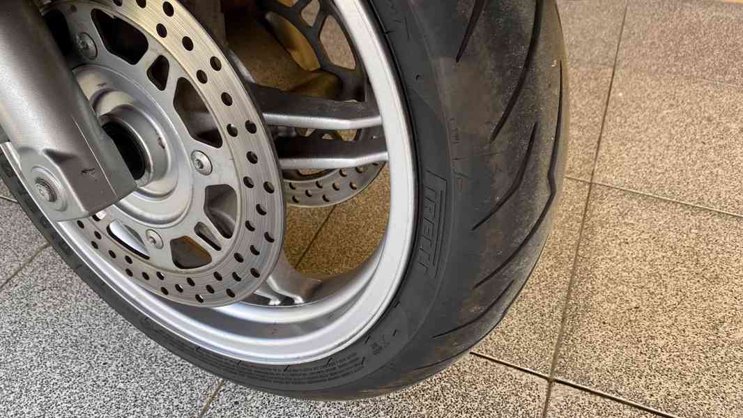 Suzuki Burgman AN 650 / zánovní pneu / orig.stav - foto 11