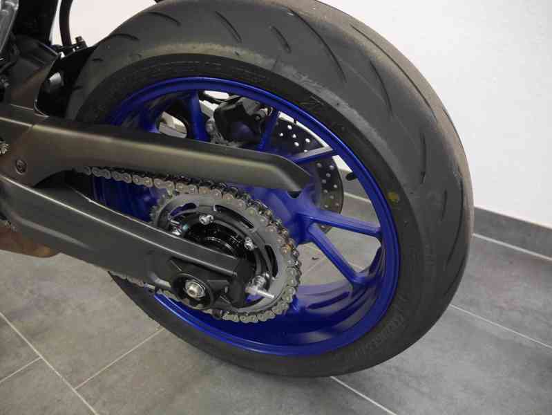 2023 Yamaha YZF R 7 - foto 3