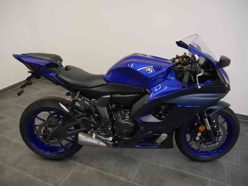 2023 Yamaha YZF R 7 - foto 8
