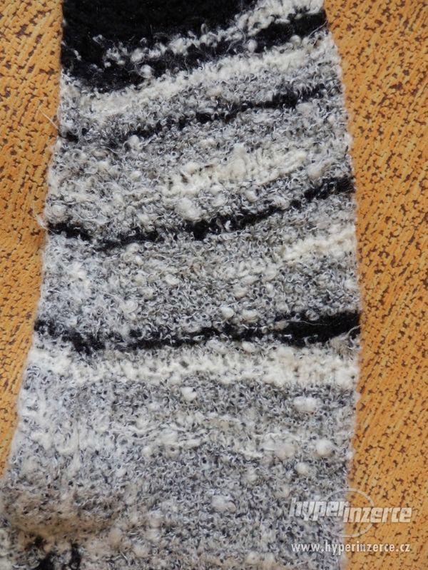Dámské svetry ručně pletené - 2x - foto 7