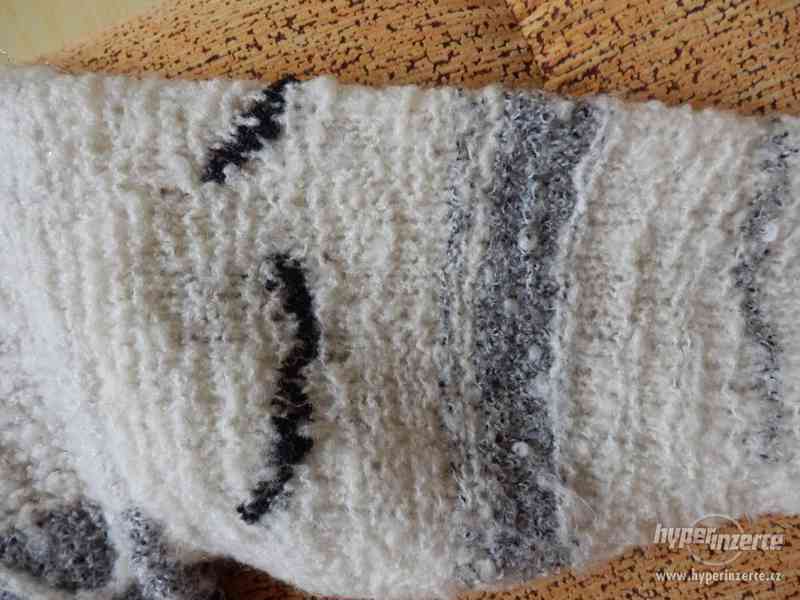 Dámské svetry ručně pletené - 2x - foto 15