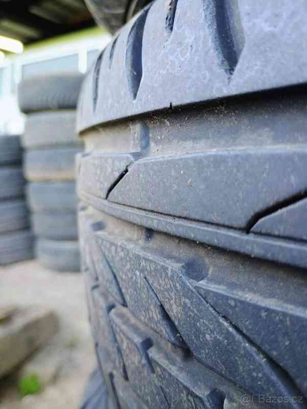 Citroën Berlingo Letní pneu 205/65 R15 + disky - foto 10
