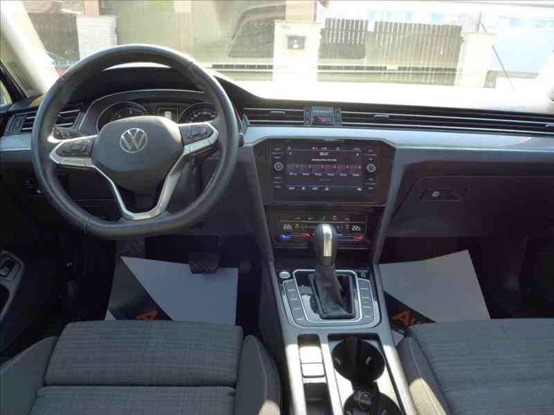 Volkswagen Passat 2,0 TDI LED, NAVI, APP, DPH - foto 7