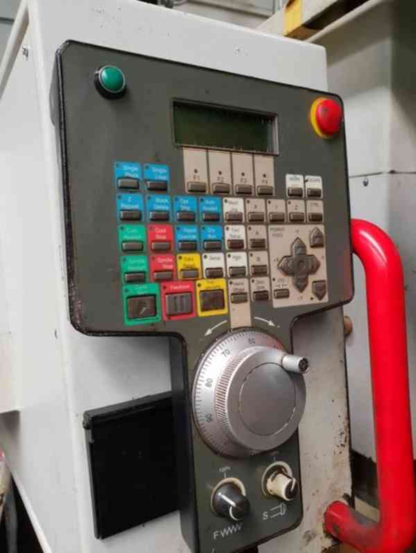 Vertikální obráběcí centrum VMC 1260 E (13390.) - foto 6