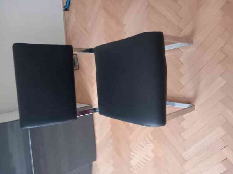 moderní stůl /+židle/ - foto 2