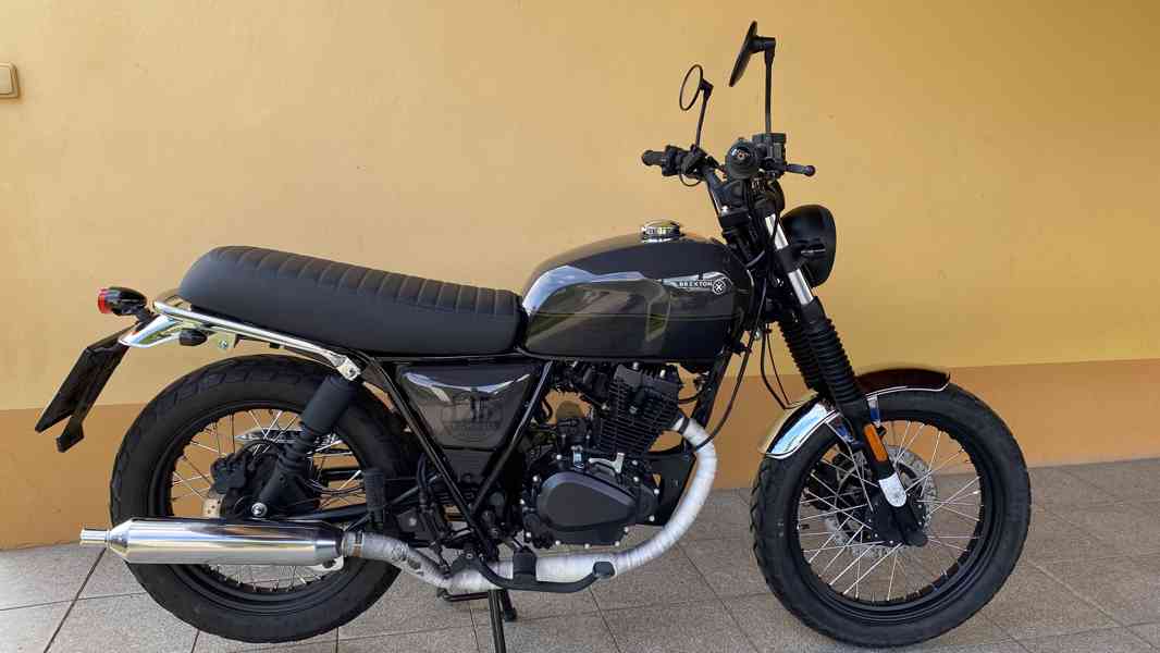 Brixton Cromwell 125 / Zánovní stav / 2023 / po 1.maj. / ABS - foto 5