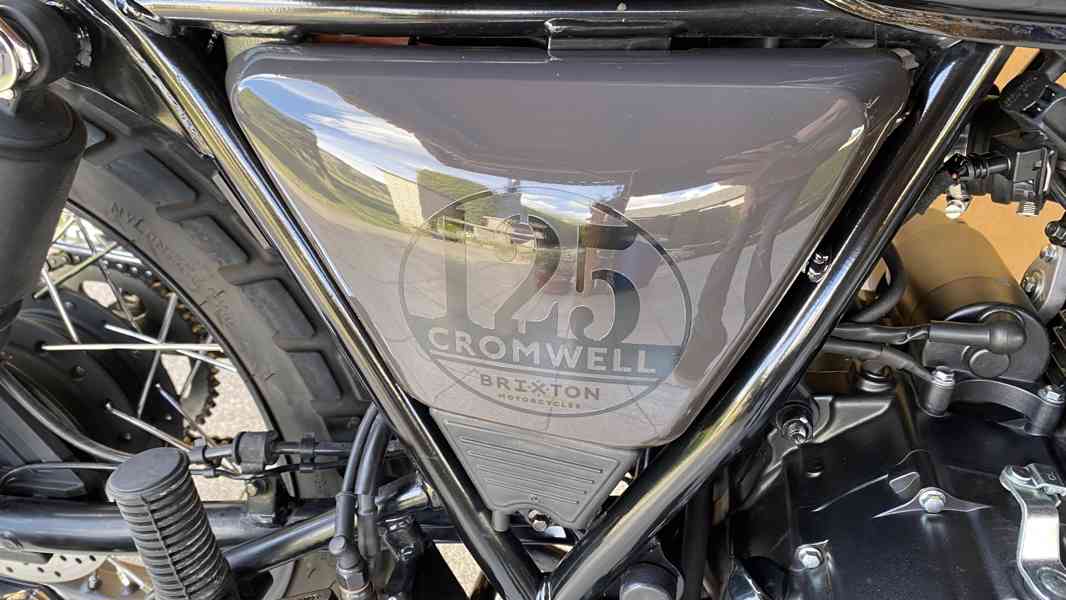 Brixton Cromwell 125 / Zánovní stav / 2023 / po 1.maj. / ABS - foto 11
