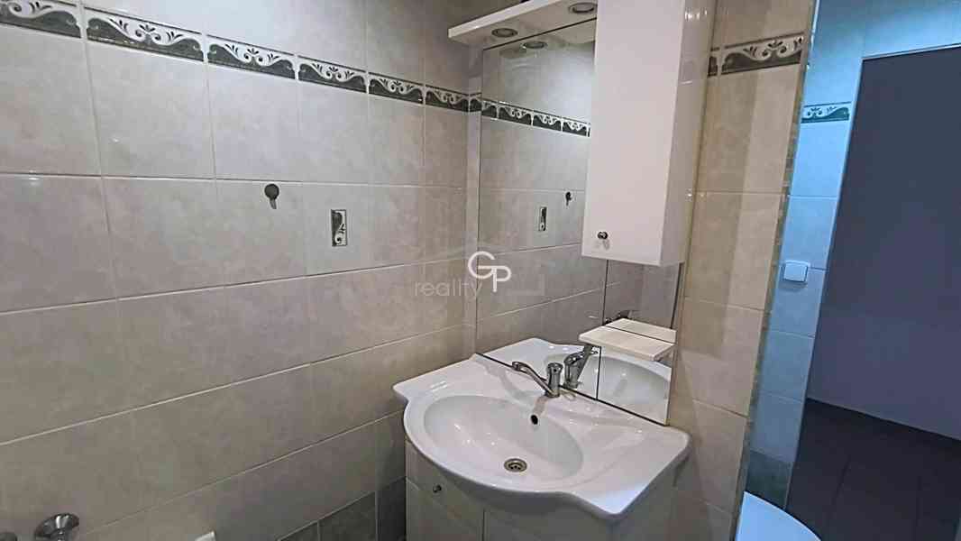 Pronájem bytu 2+1 s lod., ul. Větrná, Č. Budějovice - foto 10