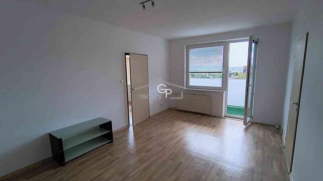 Pronájem bytu 2+1 s lod., ul. Větrná, Č. Budějovice - foto 4