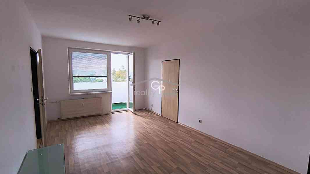 Pronájem bytu 2+1 s lod., ul. Větrná, Č. Budějovice - foto 5