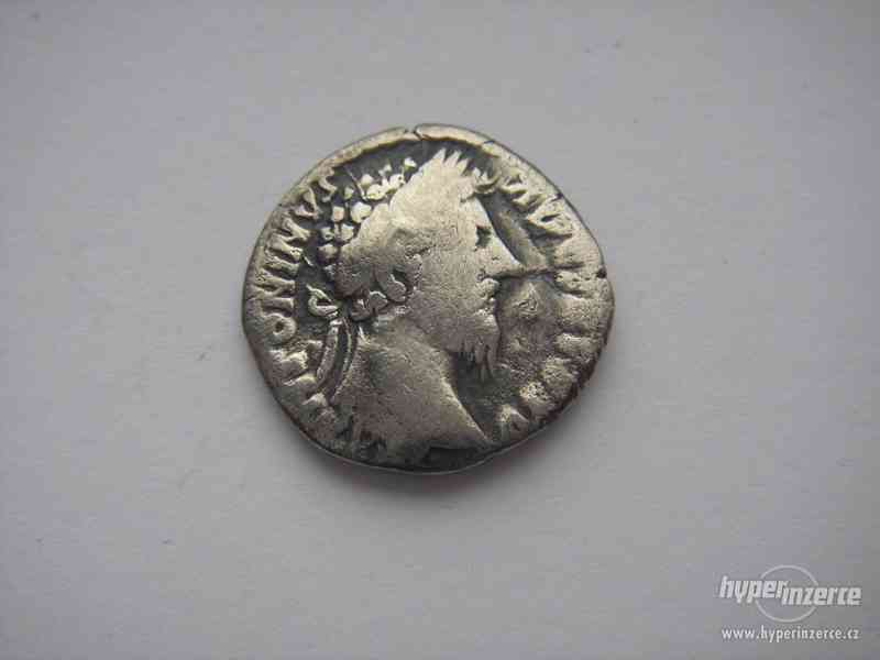Denár AR Marcus Aurelius, RIC 227 - foto 2