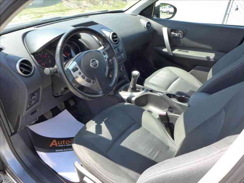 Nissan Qashqai 1,6 i DIGI AC, SERVIS, 1.MAJ - foto 5