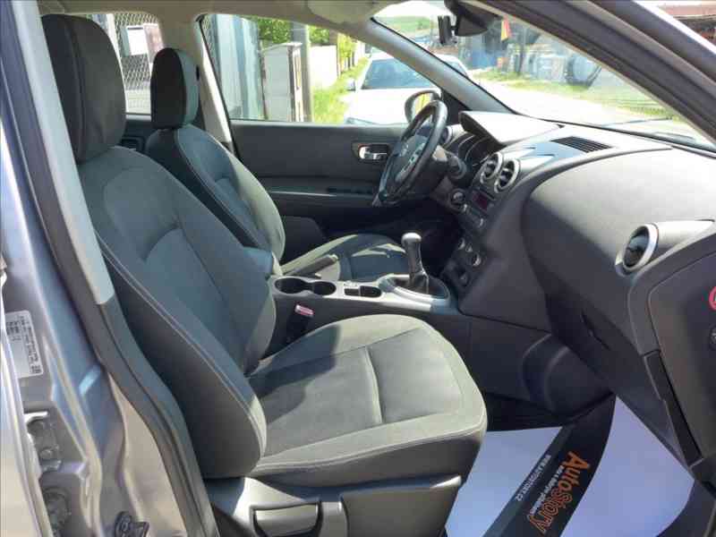 Nissan Qashqai 1,6 i DIGI AC, SERVIS, 1.MAJ - foto 10
