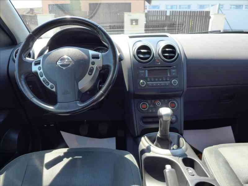 Nissan Qashqai 1,6 i DIGI AC, SERVIS, 1.MAJ - foto 7