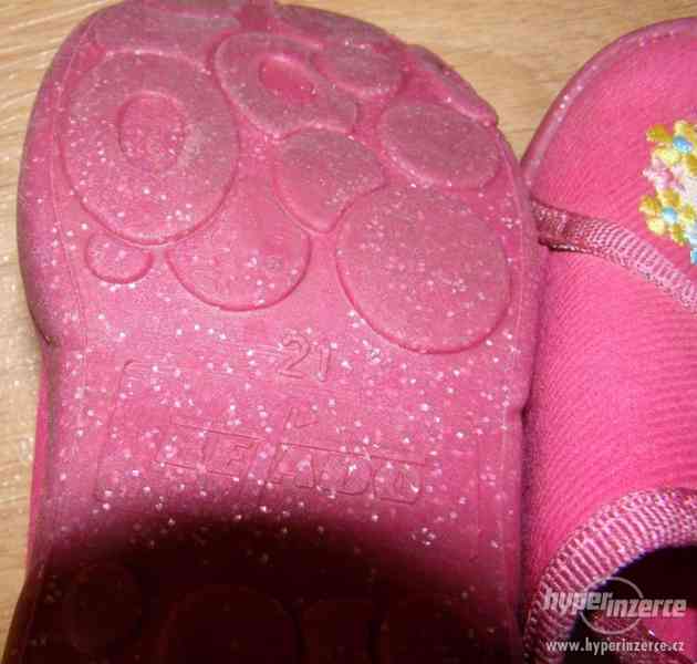 Růžové botičky na suchý zip vel.21 - foto 4