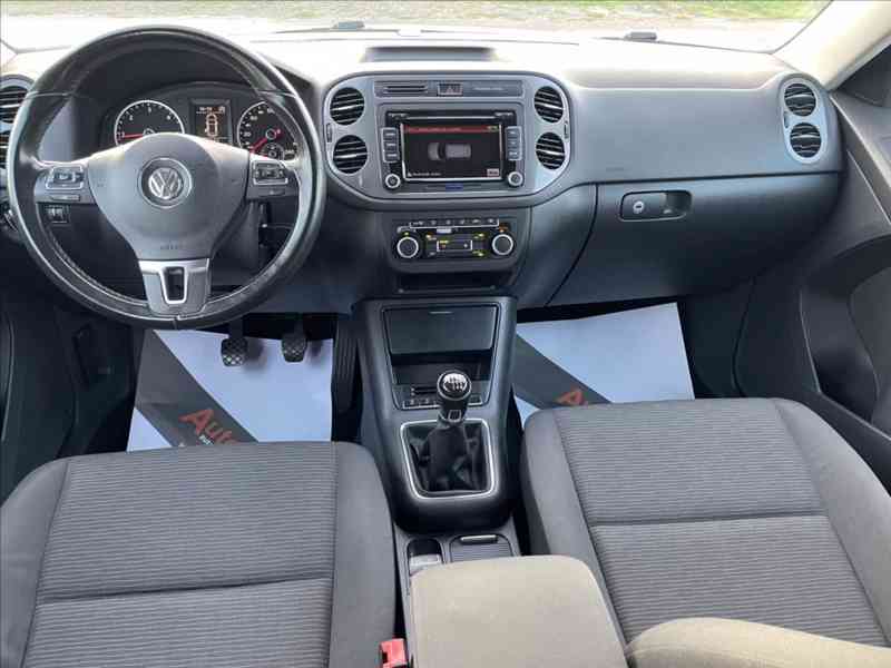 Volkswagen Tiguan 2,0 TDi DIGI AC, PDC, 1.MAJ - foto 7