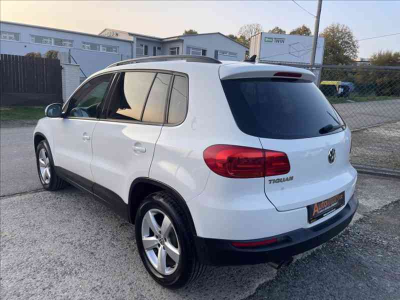 Volkswagen Tiguan 2,0 TDi DIGI AC, PDC, 1.MAJ - foto 4