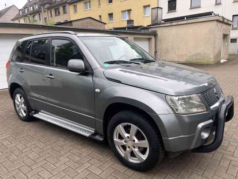 Suzuki Grand Vitara 2.0i Club benzín 103kw - foto 1