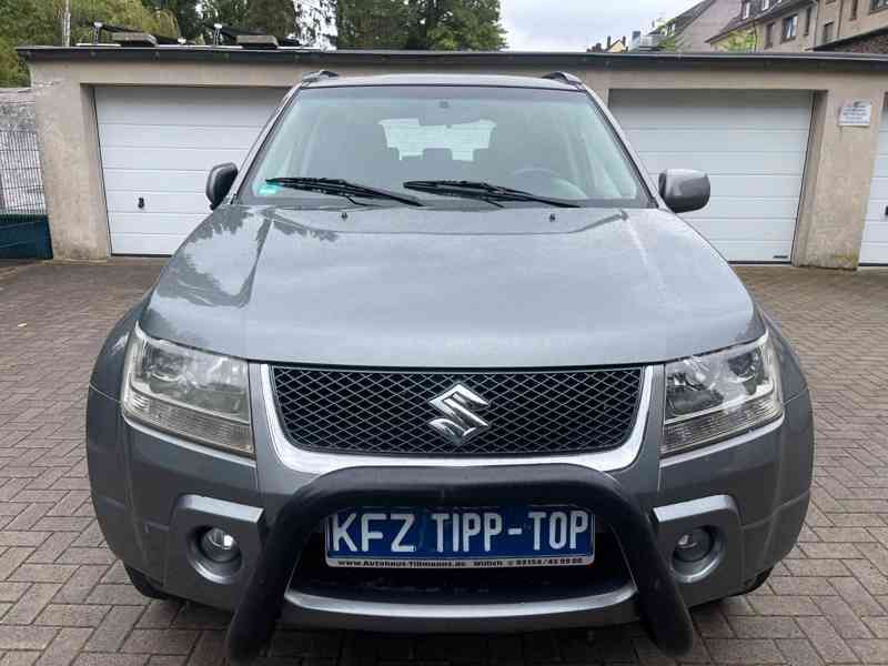 Suzuki Grand Vitara 2.0i Club benzín 103kw - foto 20