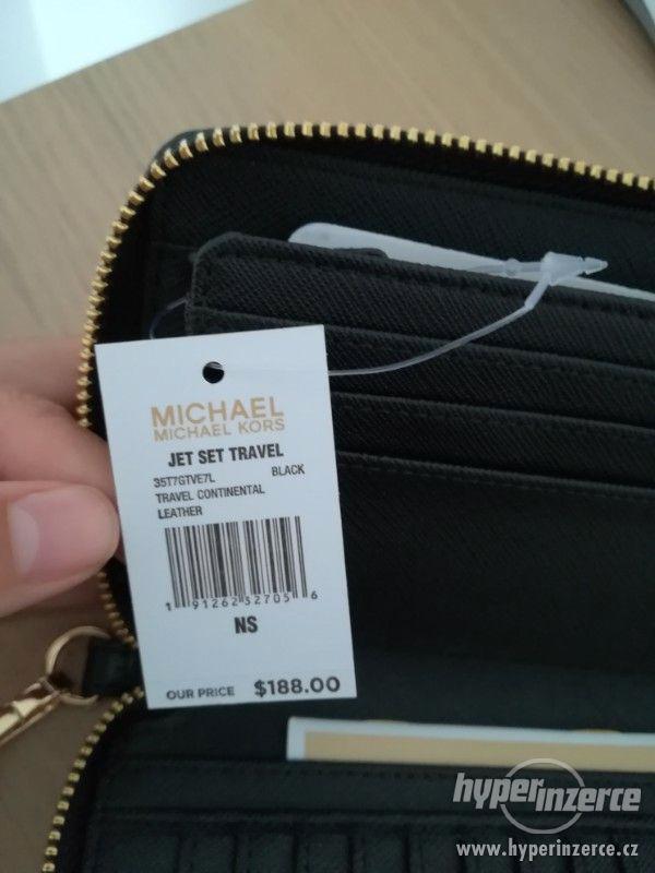Kožená peněženka Michael Kors - foto 3
