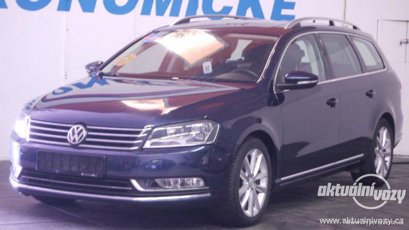 Volkswagen Passat 2.0, nafta, r.v. 2011, navigace, kůže - foto 5