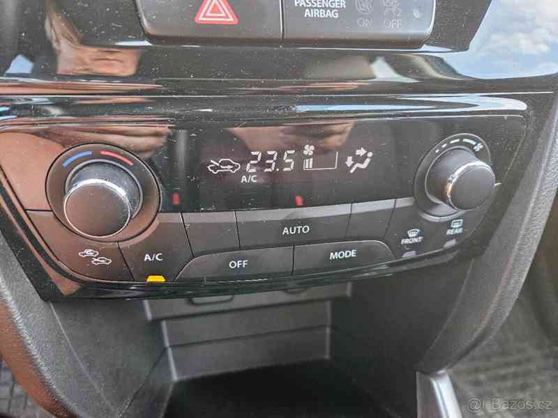 Suzuki Vitara 4x4, benz. 1,4 103 Kw,2019,36 tis km - foto 13