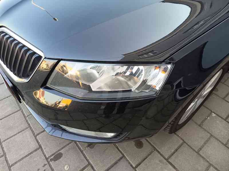 ŠKODA Octavia 1 6TDI Style DSG 81kw ČR  - foto 9