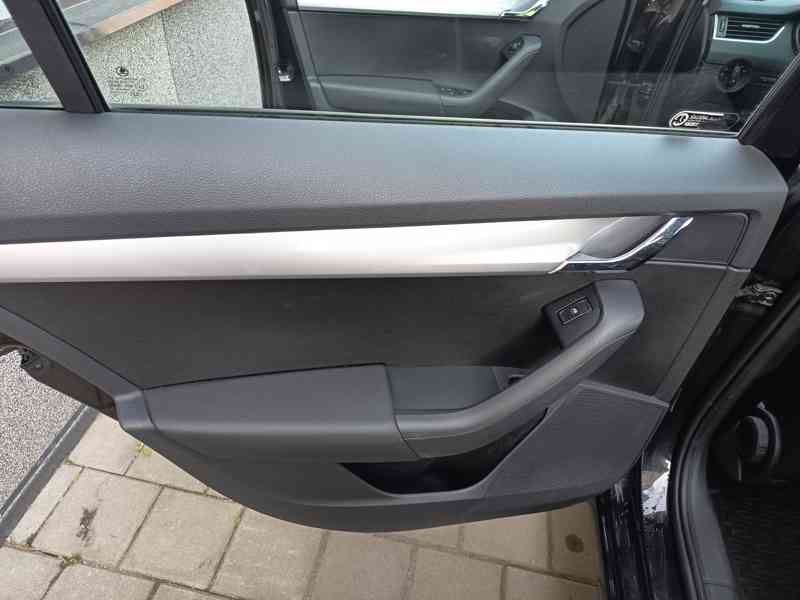 ŠKODA Octavia 1 6TDI Style DSG 81kw ČR  - foto 17