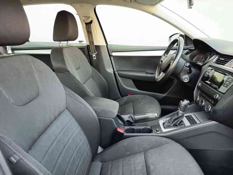 ŠKODA Octavia 1 6TDI Style DSG 81kw ČR  - foto 14