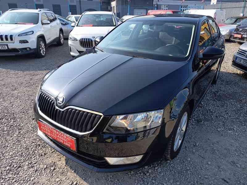 ŠKODA Octavia 1 6TDI Style DSG 81kw ČR  - foto 12