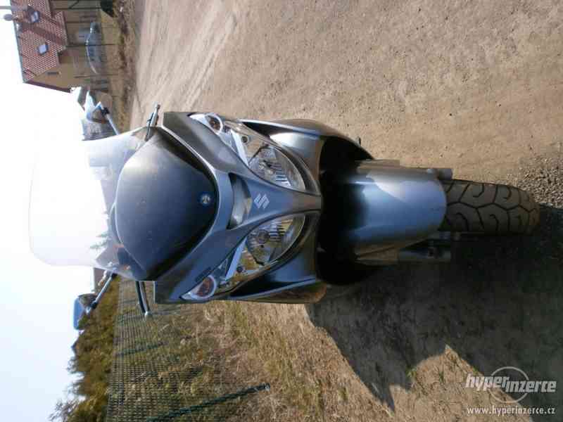 Suzuki Burgman 400 (r.v.2009) - foto 5