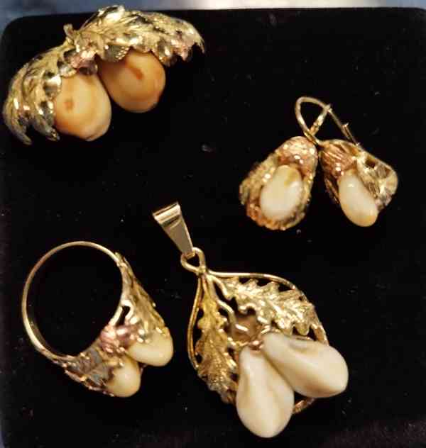 Zlatá souprava šperků s grandlemi - foto 2