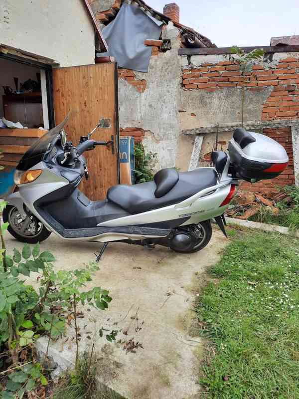 Prodám suzuki Burgman AN400 - foto 3