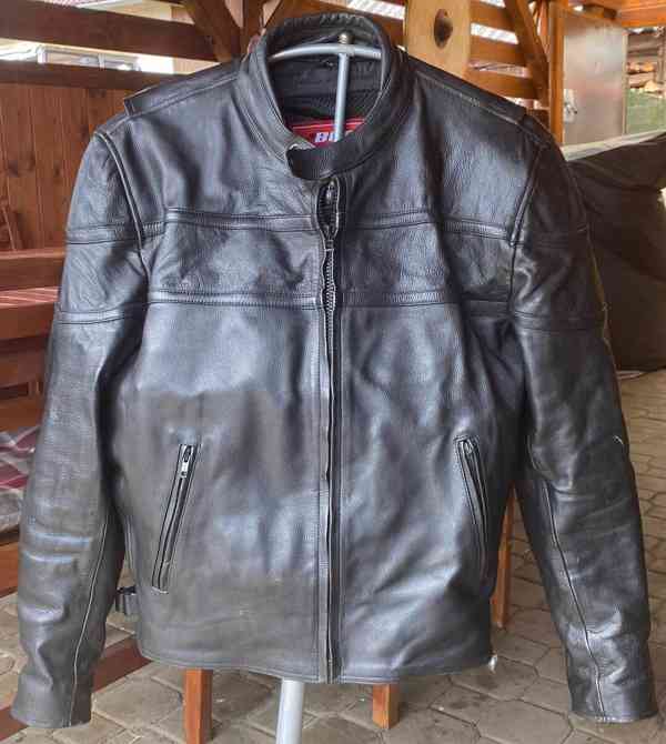 Helmy na motocykl Scorpion a W-tec s vystrojí - foto 11