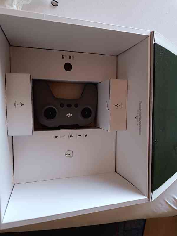Dron DJI FPV Combo - foto 17