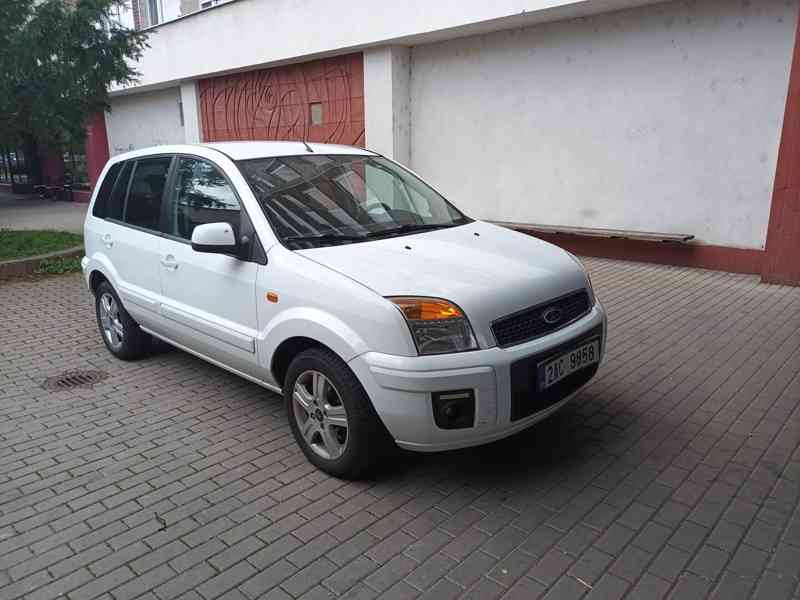 Auto ford fusion 1.4 - foto 1