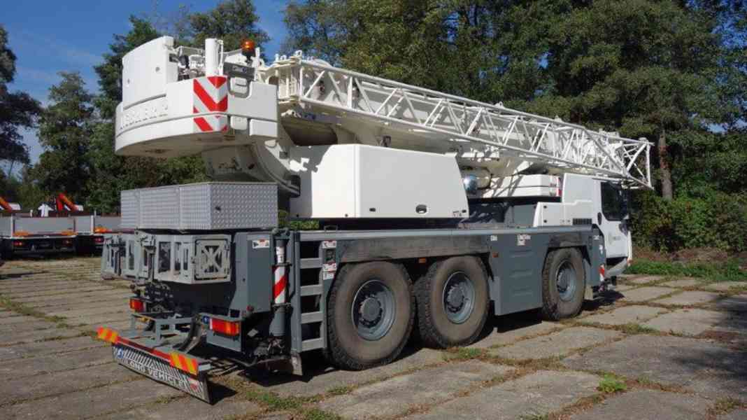 Mobilní jeřáb Liebherr  LTM 1055-3,2 - foto 3