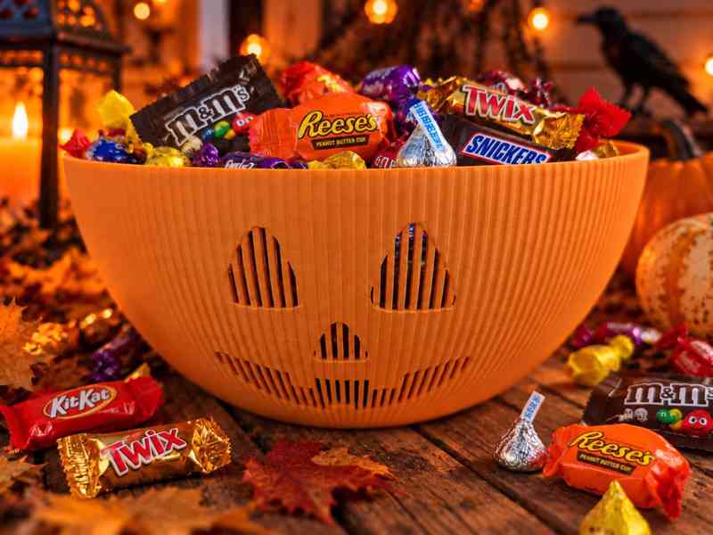 Halloween mísa na sladkosti  - foto 2