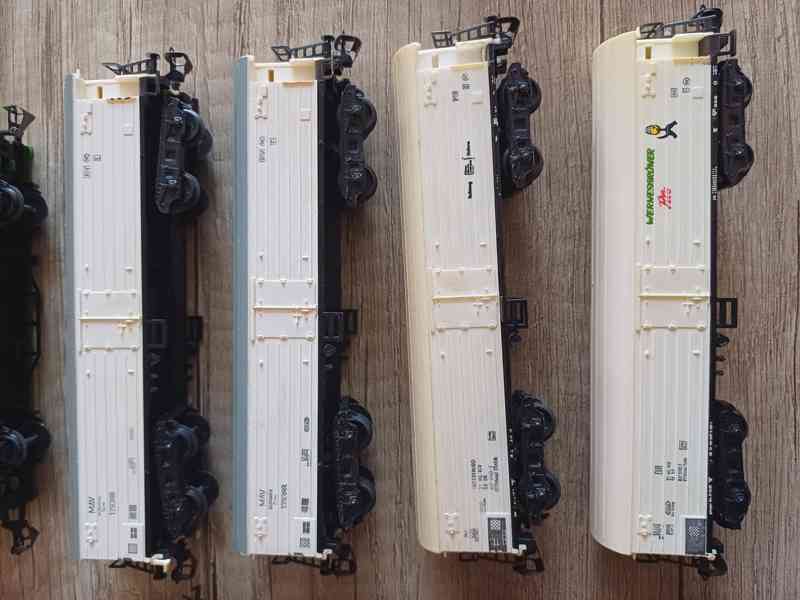 Kryté nákladní vagony.  TT - foto 5